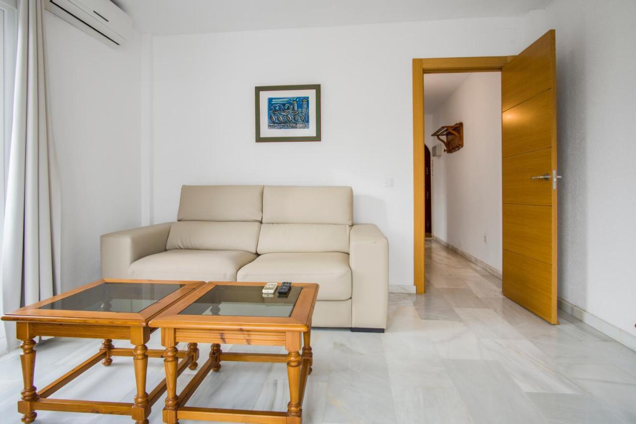 Duquesa Harbour Club Aparthotel Manilva Exterior photo